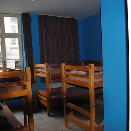 Hostel Charlie Rockets Youth Μπριζ